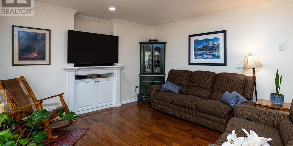 3304 MUNROE STREET Terrace Photo 12 3304 MUNROE STREET Terrace Photo 12